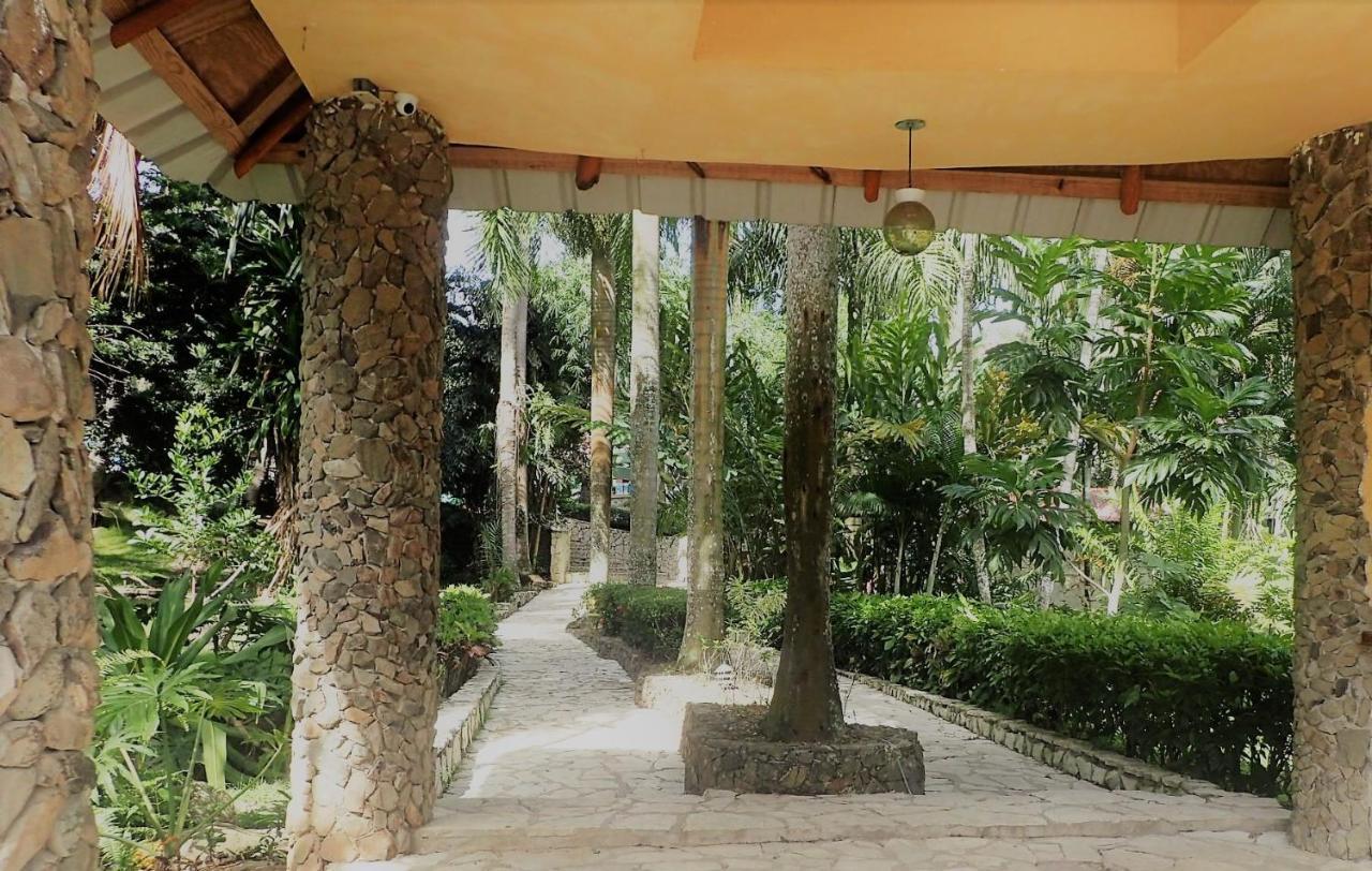 Hotel Colinas Del Rey Hato Mayor Del Rey Eksteriør billede